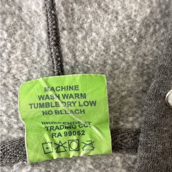Independent Trading Co. women’s Hooded Sweatshirt. Color Gray Size Medium - Picture 5 of 8
